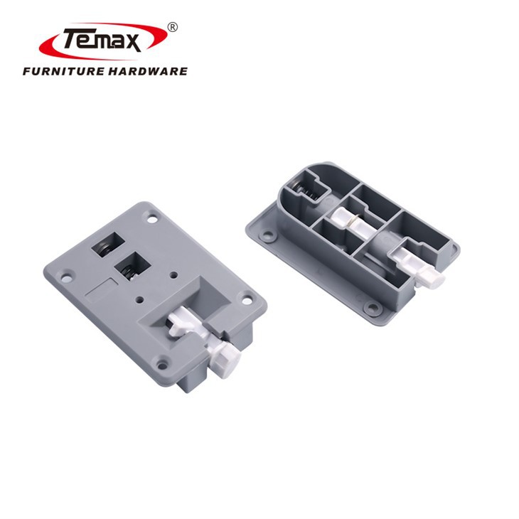 CABINET FLUSH DOOR (1)